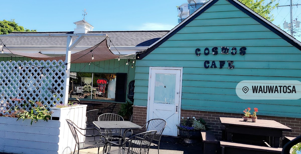 Cosmos Café